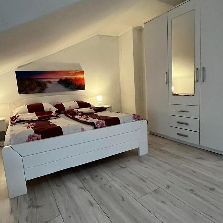 Stan Centar 1 Daire Banyaluka Dış mekan fotoğraf